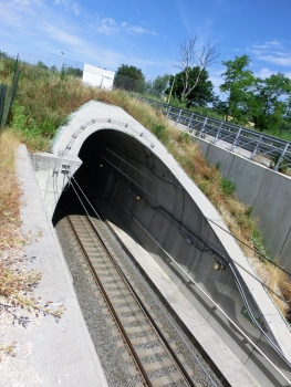 Cattolica even track Tunnel eastern portal
