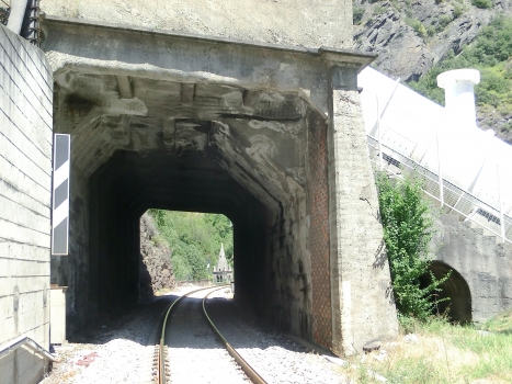 Centrale Montjovet Tunnel southern portal