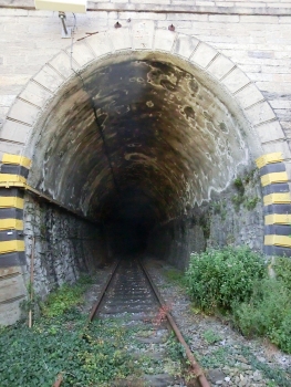 Château Royal Tunnel eastern portal