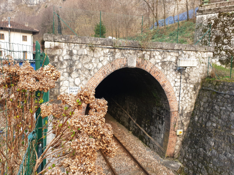 Della Corda-Tunnel