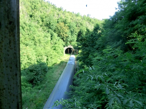 Tunnel Del Paese