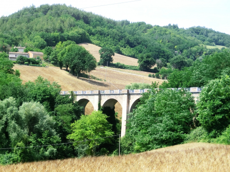 Eisenbahnviadukt Fosso di Santa Maria degli Angeli