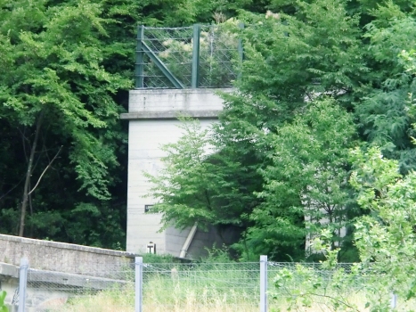 Lamberta Tunnel northern portal