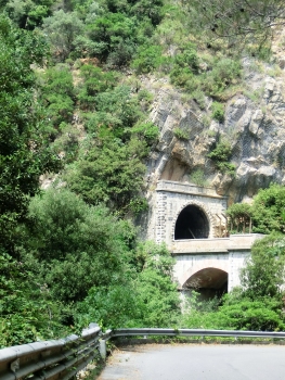 Lamberta Tunnel southern portal