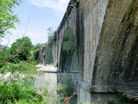 Eisenbahnbrücke Nucetto (Süd)