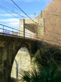 Pedfer-Vedrignanino Tunnel southern portal and Valle Vacchera Bridge