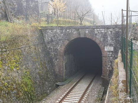 Pian dei Zocchi Tunnel