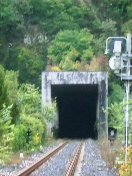 Tunnel Piazza al Serchio