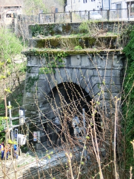 Eisenbahntunnel Pietrabissara