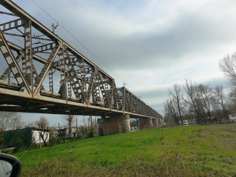 Eisenbahnbrücke Borgoforte