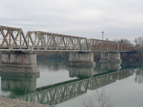 Eisenbahnbrücke Casale Monferrato