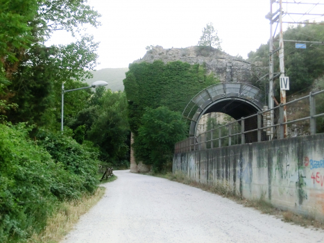 Ponte di Augusto Tunnel