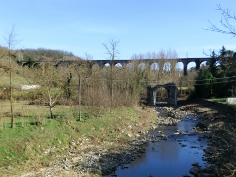 Bucine Viaduct and Bucine roman bridge ruins