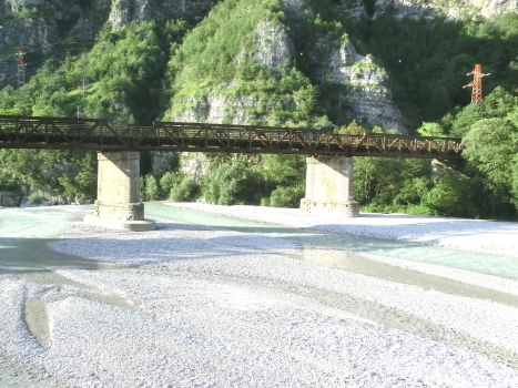 Ponteperaria Bridge