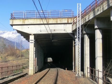 Quaglie Tunnel (odd track) western portal
