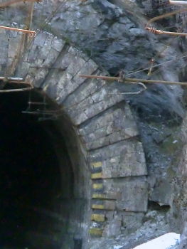 Rocca Tagliata Tunnel northern portal detail