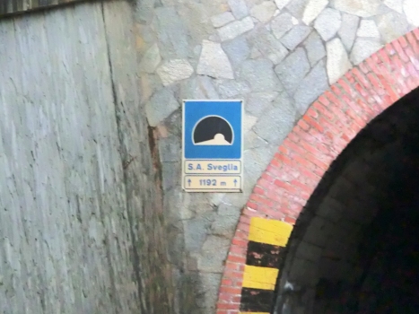 Sant'Andrea a Sveglia Tunnel upper portal plate