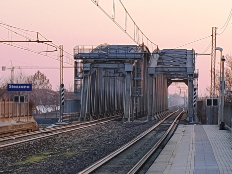 Eisenbahnüberführung Stezzano