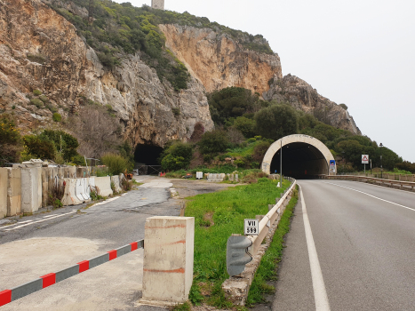 Torre Caprazoppa Tunnel (on the left) and Caprazoppa Road Tunnel