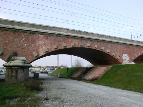 Trebbia Railroad Bridge