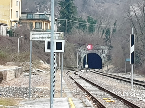 Val Goccia-Tunnel