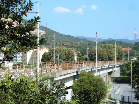 Eisenbahnbrücke Valle di Vado