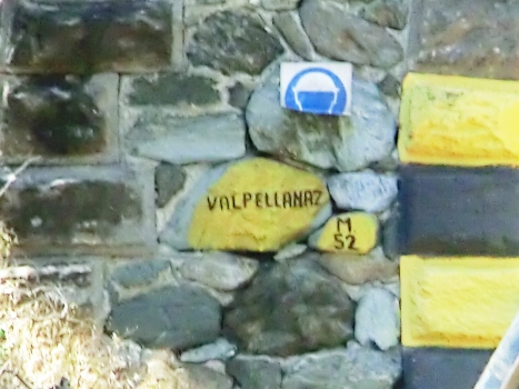 Valpellana Tunnel southern portal detail