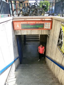 Numidio Quadrato Metro Station access