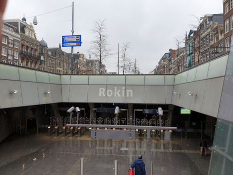 Station de métro Rokin