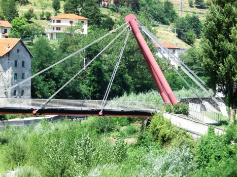 Stura cable-stayed footbridge