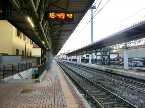 Gare de Rovello Porro