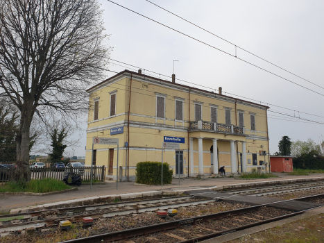 Bahnhof Roverbella