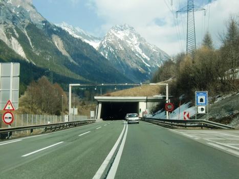 Aussere Maienbach Tunnel western portal