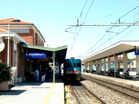 Gare de San Benedetto del Tronto