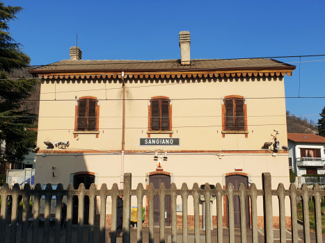 Bahnhof Sangiano
