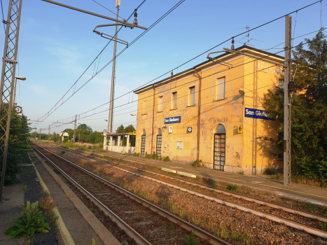 San Giuliano Piemonte Station