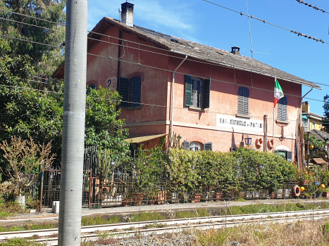 Bahnstrecke Pisa–Genua