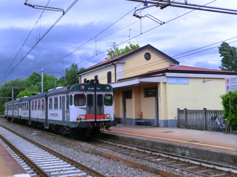 Gare de San Zeno-Folzano