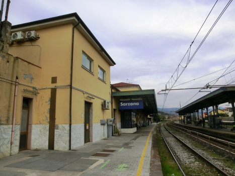 Bahnhof Sarzana