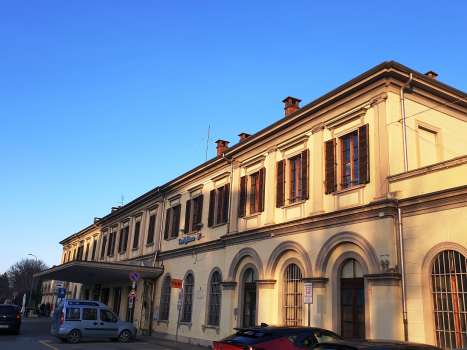 Gare de Savigliano