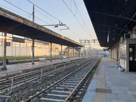 Savigliano Station