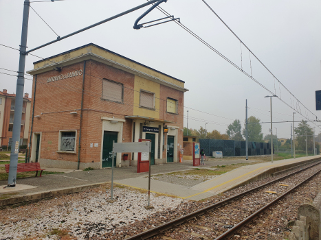 Bahnhof Savignano Mulino