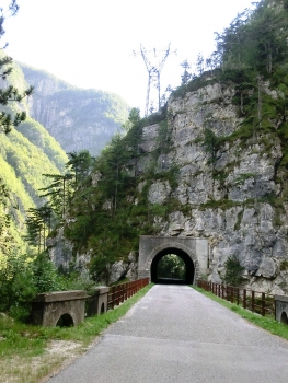 Chiout Micheli IV Tunnel eastern portal