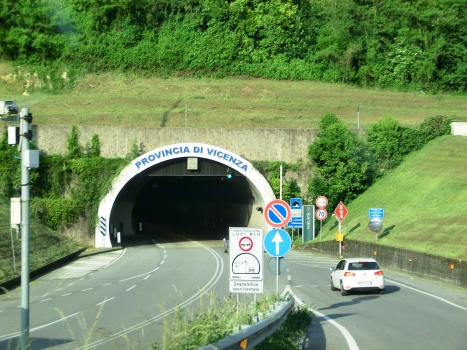 Tunnel de Schio Valdagno Pass