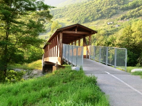 Adda Cosio Covered Footbridge