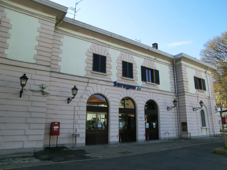 Bahnhof Seregno