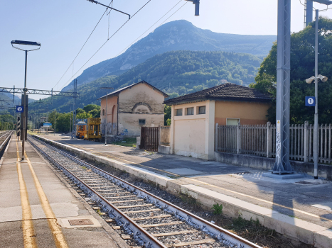 Gare de Serra San Quirico