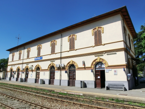 Sinalunga Station