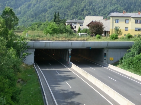 Tunnel de Moste