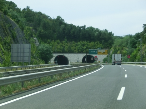 Tabor Tunnel eastern portals